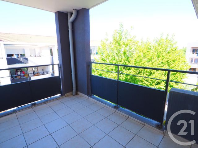 Appartement F2 à louer - 2 pièces - 37.27 m2 - LUNEL - 34 - LANGUEDOC-ROUSSILLON - Century 21 Pays De Lunel